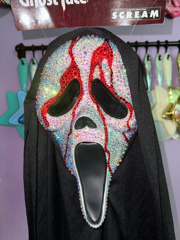 Crystalized Bloody Scream Ghostface Mask - Image 4